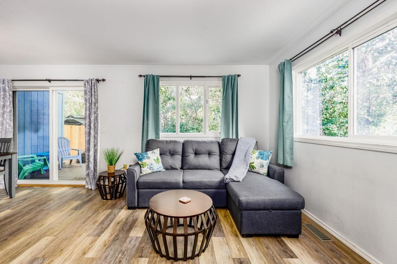Villa Carriage House At Ashley Anchorage Exterior foto